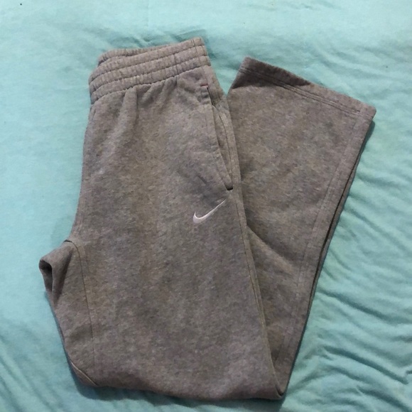 Nike Other - Sweatpants